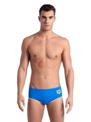 Arena Kąpielówki w kolorze niebiesko-pomarańczowym rozmiar: 3. Niebieskie kąpielówki męskie Arena, bez wzorów, z materiału. Za 73.93 zł.