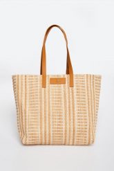 Torebka damska pleciona Ottano WEEKEND MAX MARA. Torebki klasyczne damskie Weekend Max Mara, bez wzorów, bez dodatków. W wyprzedaży za 1,191.75 zł.