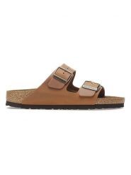 Birkenstock Skórzane klapki "Arizona" w kolorze jasnobrązowym rozmiar: 38. Brązowe klapki damskie Birkenstock, bez wzorów, bez obcasa. Za 465.55 zł.