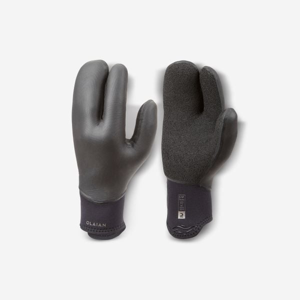 Rękawiczki surfingowe Decathlon 900 z neoprenu 5 mm. Czarne rękawiczki damskie Decathlon, na zimę, bez wzorów, z materiału. Za 159.99 zł.