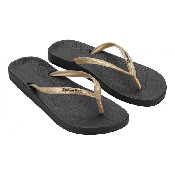 Klapki damskie Ipanema Anatomica Tan. Czarne klapki damskie Ipanema, bez wzorów, z materiału, bez obcasa. Za 49.99 zł.