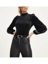 Milan Kiss Bluzka w kolorze czarnym rozmiar: XL. Czarne bluzki damskie Milan Kiss, xl, bez wzorów, bez kołnierzyka, bez ramiączek. Za 104.99 zł.