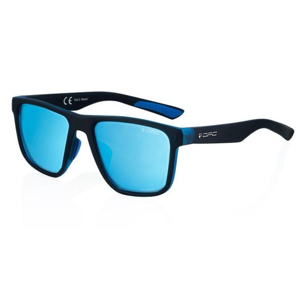 Okulary przeciwsłoneczne unisex z polaryzacja OPC Miami kat.3 + etui. Czarne okulary przeciwsłoneczne damskie OPC. Za 209.99 zł.