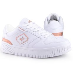 Buty damskie sportowe klasyczne Lotto SCOPI GC. Białe buty sportowe na co dzień damskie Lotto, bez wzorów, trekkingowe. Za 107.00 zł.