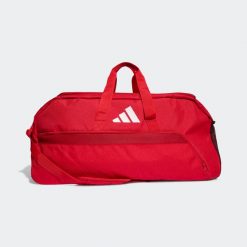Tiro 23 League Duffel Bag Large. Białe szorty męskie Adidas, bez wzorów, z materiału. Za 109.09 zł.