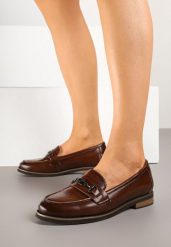 Brązowe Mokasyny Skórzane z Ozdobą Meralia. Brązowe mokasyny damskie Renee, z lakierowanej skóry. Za 159.99 zł.