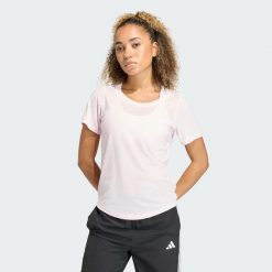 Koszulka Workout Essentials Scoop Neck. Czerwone bluzki damskie Adidas, bez kołnierzyka, bez ramiączek. Za 109.00 zł.