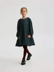 Wzorzysta sukienka - granatowy. Niebieskie sukienki dziewczęce Reserved, bez wzorów, z dzianiny, bez ramiączek. Za 79.99 zł.
