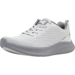 Buty SKECHERS BOBS FLEXMELLOW Fioletowy. Fioletowe obuwie trekkingowe damskie Skechers, na fitness i siłownię. Za 246.99 zł.