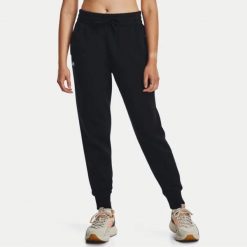 Spodnie dresowe damskie Under Armour Rival Fleece joggery. Czarne spodnie dresowe damskie Under Armour, xs, bez wzorów, z dresówki. W wyprzedaży za 92.02 zł.