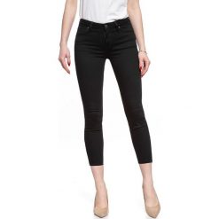 SPODNIE DAMSKIE LEE SCARLETT CROPPED BLACK RINSE L30CFS47 112106337. Czarne spodnie materiałowe damskie Lee, bez wzorów, z jeansu. Za 199.99 zł.