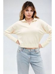 Monki Sweter w kolorze kremowym rozmiar: M. Brązowe swetry klasyczne damskie Monki, m, bez kołnierzyka. Za 88.02 zł.