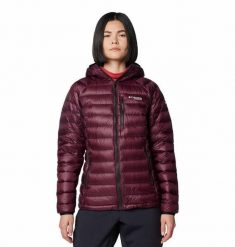 COLUMBIA Kurtka puchowa damska Arctic Crest Down Hooded Jacket moonvista-S. Czerwone kurtki damskie Columbia, s, bez wzorów, z materiału, z kapturem. Za 810.50 zł.