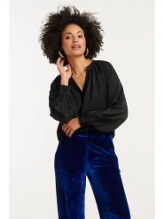 Smashed Lemon Bluzka w kolorze czarnym rozmiar: S. Czarne bluzki damskie Smashed Lemon, s, bez wzorów, bez kołnierzyka, bez ramiączek. Za 104.99 zł.