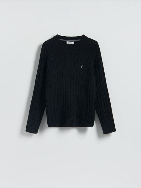 Sweter ze świątecznym wzorem - czarny. Czarne swetry męskie Reserved, l, bez wzorów, z bawełny, bez kołnierzyka. Za 139.99 zł.