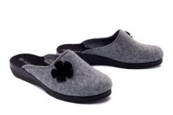 INBLU CA-116 018 srebrny, kapcie damskie. Szare kapcie damskie Inblu, z tkaniny. Za 56.99 zł.