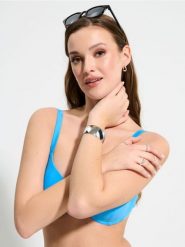 Szeroka bransoletka - srebrny. Szare bransoletki damskie Sinsay, srebrne. W wyprzedaży za 7.99 zł.