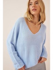 Happiness Istanbul Sweter w kolorze błękitnym rozmiar: onesize. Niebieskie swetry klasyczne damskie Happiness Istanbul, bez kołnierzyka. Za 101.23 zł.