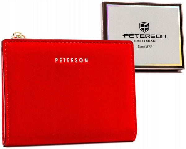 Portfel damski Peterson PTN 003-WEI czerwony. Czerwone portfele damskie Peterson, bez wzorów, ze skóry ekologicznej. Za 79.99 zł.