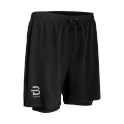 Szorty 2 w 1 Daehlie Sportswear. Czarne szorty męskie DAEHLIE, z materiału, bez kołnierzyka. Za 290.00 zł.