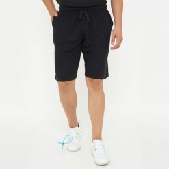 Spodenki sportowe F 9 dla mężczyzn czarne. Czarne szorty męskie Legea, m, z bawełny. Za 72.00 zł.