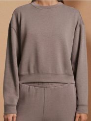 Bluza basic - brązowy. Brązowe bluzy bez kaptura damskie Sinsay, l, z dzianiny. Za 45.99 zł.