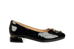 Półbuty Loretta Vitale E40305A Black 514250, Czarny, Skóra lakierowana - 41. Czarne półbuty damskie Loretta Vitale, bez wzorów, z lakierowanej skóry, eleganckie, bez obcasa, na obcasie. W wyprzedaży za 242.10 zł.