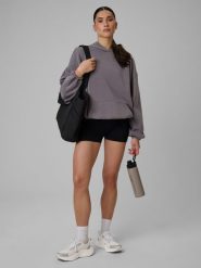 4F Legginsy krótkie treningowe bezszwowe damskie - czarne XS/S. Czarne legginsy damskie 4f, l, bez wzorów, ze skóry. Za 79.99 zł.