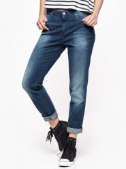 WRANGLER BOYFRIEND DAMSKIE SPODNIE JEANSOWE VINTAGE BLUE W27M9185R 112128162. Niebieskie spodnie materiałowe damskie Wrangler, bez wzorów, z jeansu, vintage. Za 189.99 zł.