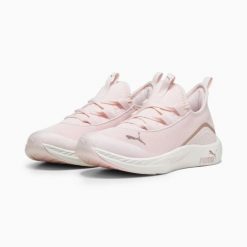 Buty biegowe damskie Puma BETTER FOAM LEGACY 37787409. Czerwone obuwie do biegania damskie Puma. Za 218.53 zł.