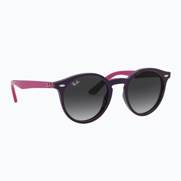 Okulary przeciwsłoneczne dziecięce Ray-Ban RB9064S. Czarne okulary przeciwsłoneczne dziecięce Ray-Ban. Za 309.99 zł.