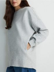 Bluza z kieszeniami - jasnoszary. Szare bluzy bez kaptura damskie Reserved, l, z bawełny. W wyprzedaży za 49.99 zł.