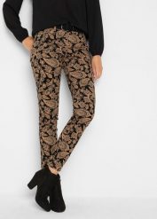 Spodnie z bawełny z domieszką stretchu, z nadrukiem. Czarne spodnie materiałowe damskie bonprix, bez wzorów, z bawełny. Za 139.99 zł.