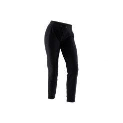 Spodnie dresowe regular Gym & Pilates 500 damskie. Czarne spodnie sportowe damskie DOMYOS, l, z bawełny, na jogę i pilates. Za 59.99 zł.