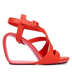 Sandały United Nude. Czerwone sandały damskie United Nude, bez wzorów, bez obcasa, na koturnie. Za 1,469.00 zł.