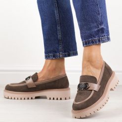 Khaki loafersy damskie, zamszowe mokasyny Potocki 21342. Brązowe mokasyny damskie POTOCKI, z zamszu. Za 169.00 zł.