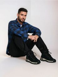 Wodoodporne trapery za kostkę - czarny. Czarne buty zimowe męskie Sinsay, za kostkę, bez zapięcia. Za 129.99 zł.