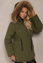 Ciemnozielona Zimowa Kurtka Parka Ozdobiona Futerkiem Sianila. Zielone kurtki damskie Renee, na zimę, l, z aplikacjami, z jeansu. Za 289.99 zł.