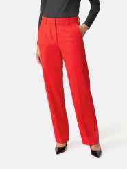 Gerry Weber Spodnie chino w kolorze czerwonym rozmiar: 46. Czerwone spodnie materiałowe damskie Gerry Weber, bez wzorów, z materiału. Za 184.46 zł.