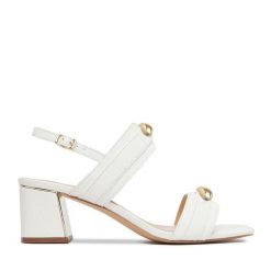 Sandały Lasocki. Białe sandały damskie Lasocki, bez wzorów, bez obcasa, na słupku. Za 229.99 zł.