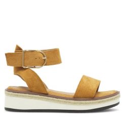 Sandały DeeZee. Brązowe sandały damskie DeeZee, bez wzorów, bez obcasa, na koturnie. Za 119.99 zł.