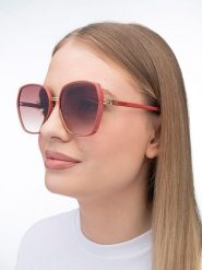 Guess Damskie okulary przeciwsłoneczne w kolorze czerwono-brązowym rozmiar: 59. Brązowe okulary przeciwsłoneczne damskie Guess. Za 250.35 zł.