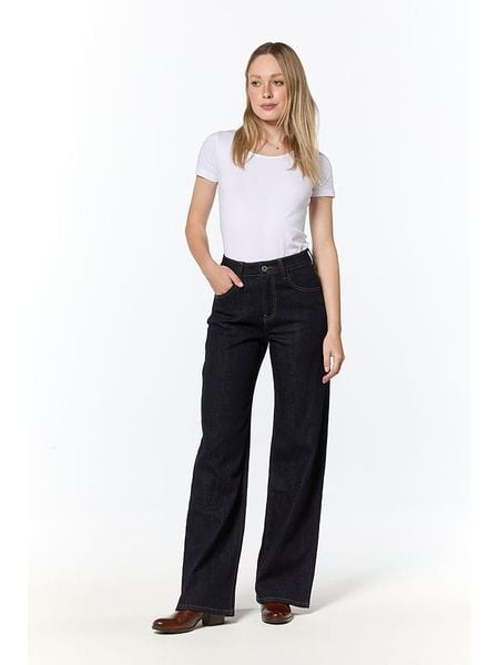 Tamba Dżinsy - Flared fit - w kolorze czarnym rozmiar: 38. Czarne jeansy damskie Tamba. Za 205.93 zł.