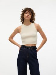 Vero Moda Top "Ginny" w kolorze kremowym rozmiar: XL. Brązowe topy damskie Vero Moda, xl, bez wzorów, bez kołnierzyka. Za 32.90 zł.