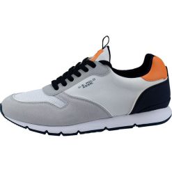 U.S. POLO ASSN. tenisówki męskie Bolt 43 szare. Szare trampki i tenisówki męskie U.S. Polo Assn., bez wzorów, bez zapięcia. Za 369.00 zł.