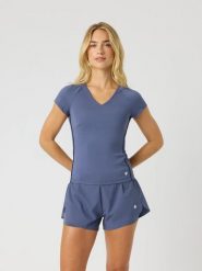Bjorn_borg ACE V NECK T-SHIRT z recyklingowanego poliestru – NIGHTSHADOW BLUE. Niebieskie t-shirty damskie Björn Borg, xs, bez wzorów, z materiału, bez kołnierzyka. Za 247.00 zł.