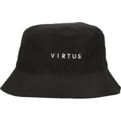 Czapka Virtus Aycock. Białe czapki męskie VIRTUS, bez wzorów. Za 160.00 zł.