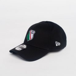 Czapka z daszkiem New Era Legia Warszawa. Czapki męskie New Era, bez wzorów, sportowe. Za 139.99 zł.