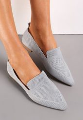 Szare Balerinki ze Szpiczastym Noskiem Ozdobione Perforacją Melaitasia. Szare baleriny damskie Born2be, bez wzorów, bez obcasa, na płaskiej podeszwie. Za 14.99 zł.