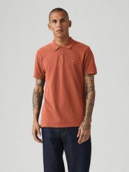 Levi's Koszulka polo w kolorze czerwonym rozmiar: M. Czerwone koszulki polo męskie Levi's, m, bez wzorów, z bawełny, bez ramiączek. Za 72.45 zł.